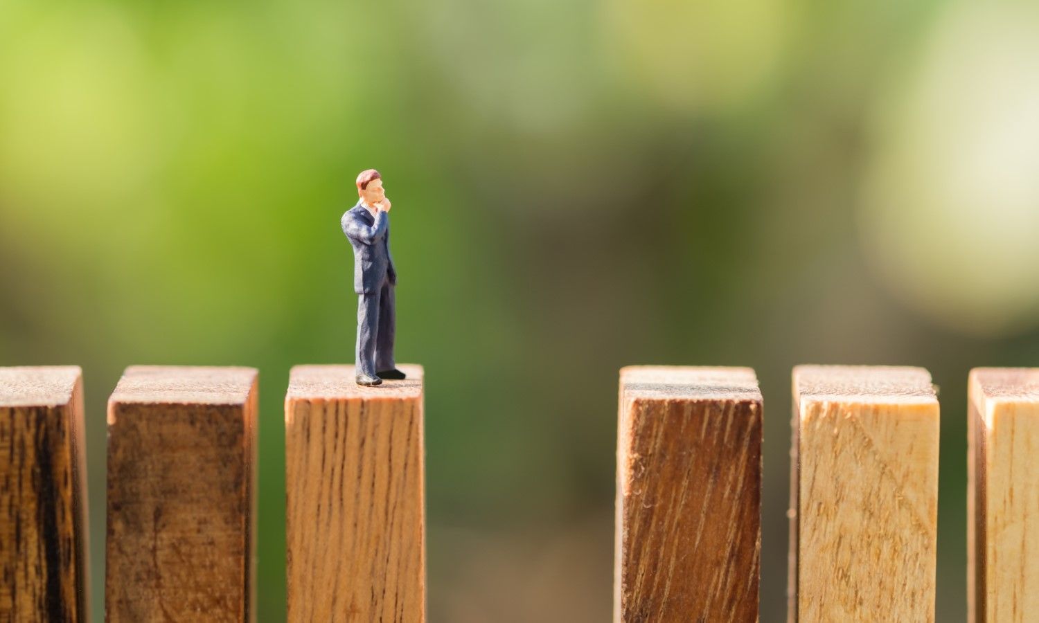 3 Key Insights on XRP, ADA, DOGE Price Analysis Amid Market Chaos